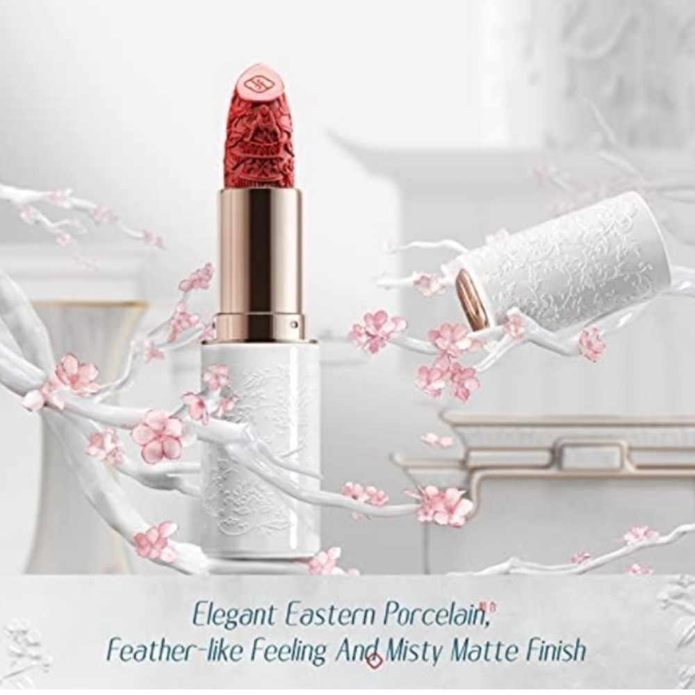 Florasis Blooming Rouge Porcelain Lipstick- in Sold out color Creamy Red Bean